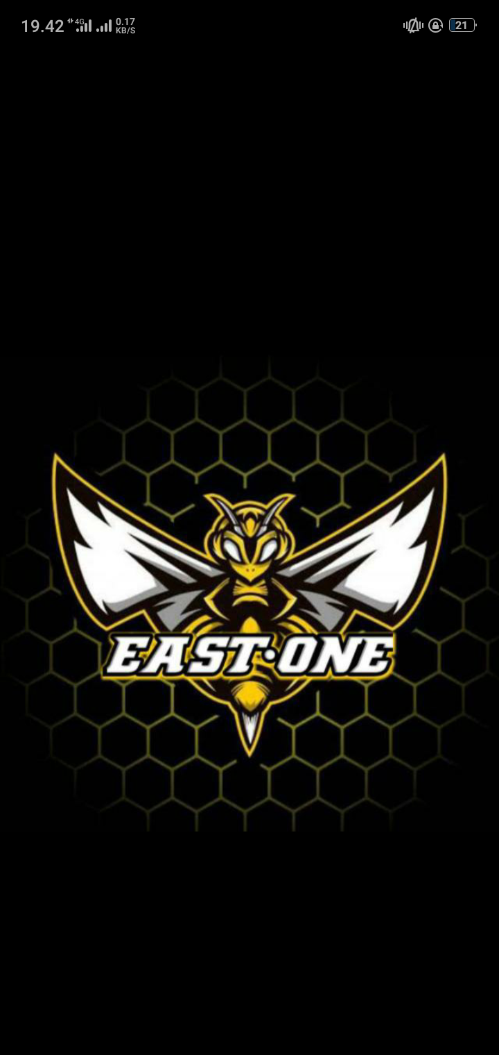 EAST•ONE Hoe